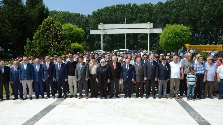 15 Temmuz Haftası Şehitlerimizi Anma Töreniyle Başladı