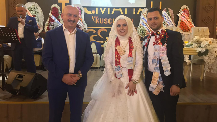 Emine Şengür ile Fatih Dil'in düğün merasimine katıldık.
