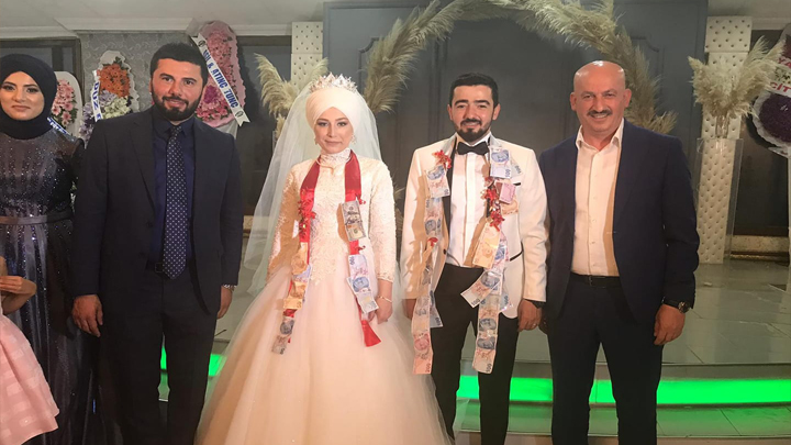 İrem Meydan ile Ali Biriktir'in düğün merasimine katıldık