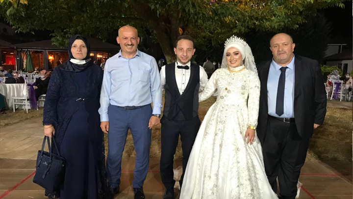Özge Türkoğlu ile Yakup Yıldız'ın düğün merasimine katıldık
