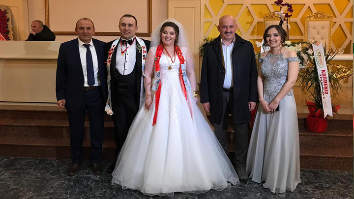 Aysun Özcan ile Selman Akyol'un düğün merasimine katıldık.