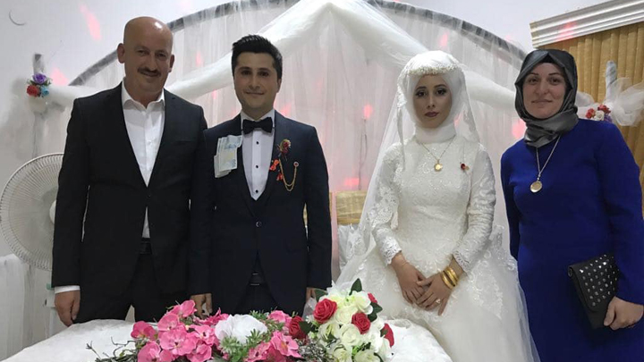 Öznur Özkan ile Veyis Alkan çiftinin düğün merasimine katıldık