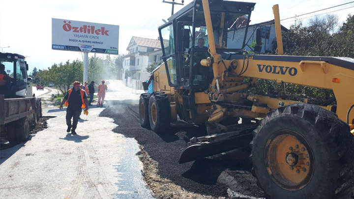 TAŞ DUVAR, ASFALT YAMA VE PARKE TAŞI DÖŞEME ÇALIŞMALARIMIZ DEVAM EDİYOR