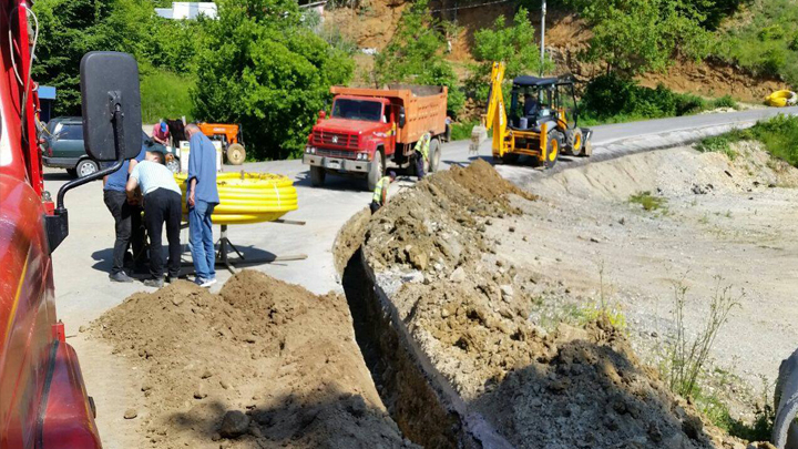 DOĞAL GAZ ALTYAPI ÇALIŞMALARINDA İLK KAZMA VURULDU