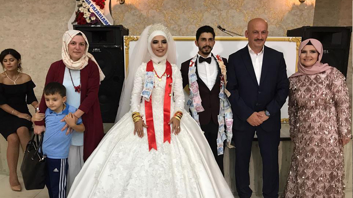 Gizem Şener ile Onur Karaarslan çiftinin düğün merasimine katıldık