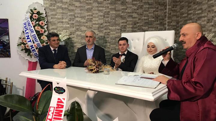 Mehmet Yılmaz ile Kevser Beranda çiftinin nikah akdini gerçekleştirdik.