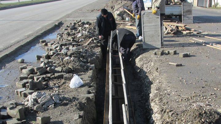 Beldemizde Yağmur Suyu Menfez Çalışmaları Yapılıyor..