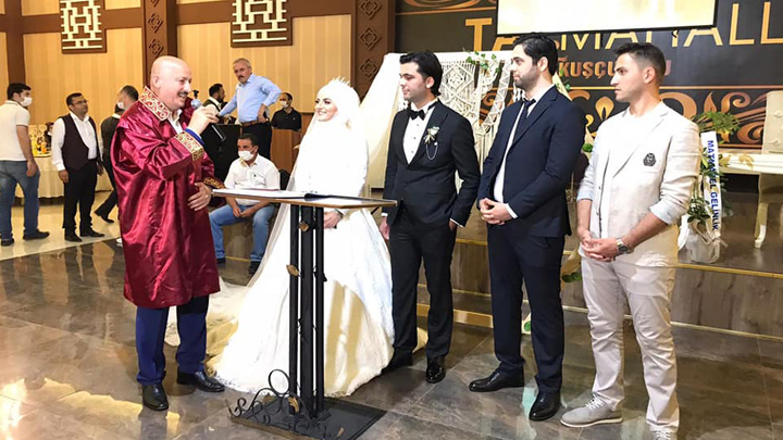 Şengül Çavuş ile Hüsnü Tok'un nikah akdini gerçekleştirdik