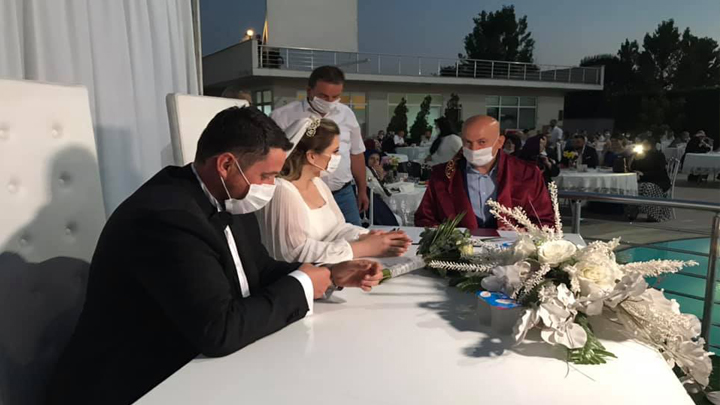 Ayşenur Sertoğlu ile Engin Eser'in düğün merasimine katıldık
