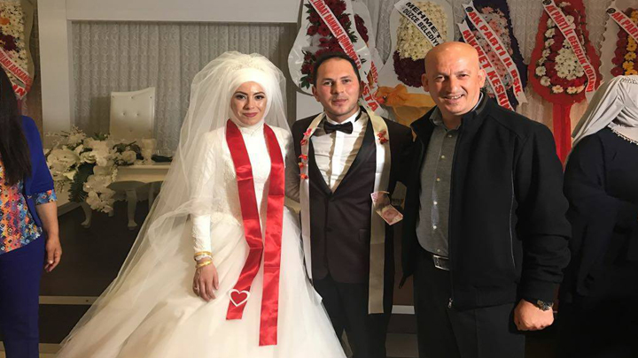 AK Parti Gümüşova Gençlik Kolları Başkanı Cihan ÜNAL ve Gülsüm NURTEN çiftinin düğün merasimi